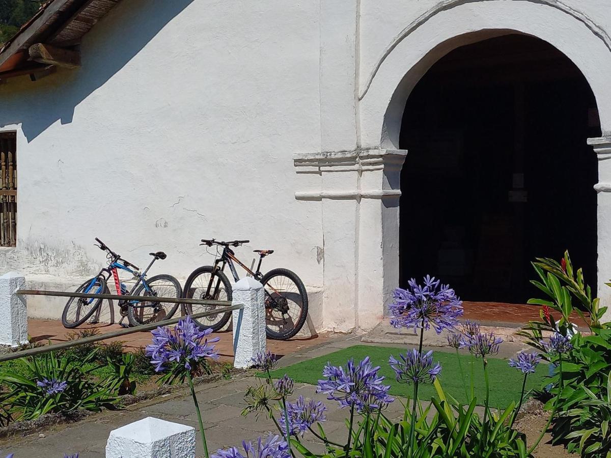Montana Linda Hostel Orosi Orosí Exterior foto